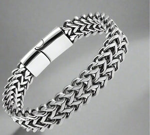 Premium Cuban Chain Bracelet Gold - Box Display