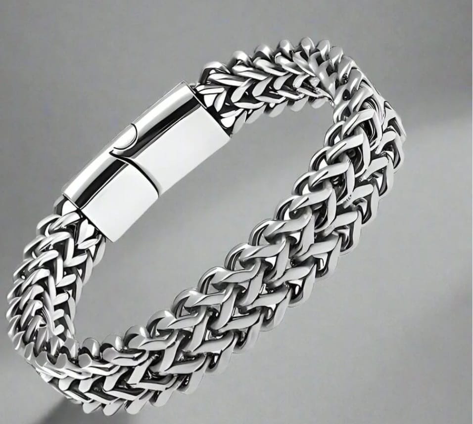 Premium Cuban Chain Bracelet Gold - Box Display